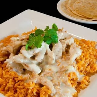 ARROZ CON POLLO